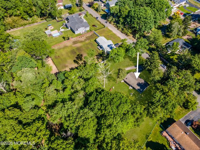 416 Oak Tree Road, Freehold, NJ 07728