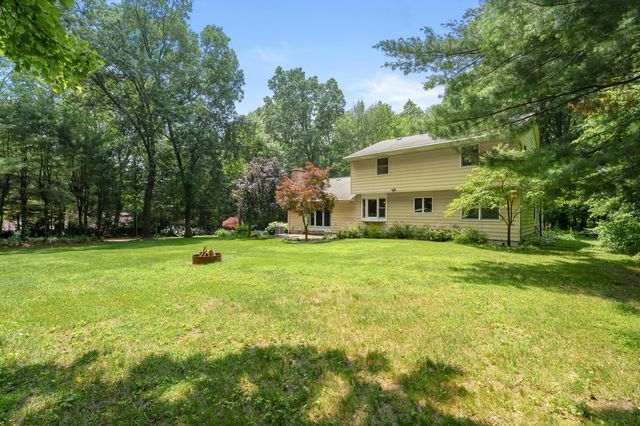 2910 N 5th Street, Oshtemo Twp, MI 49009