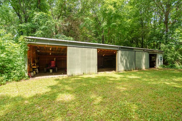 2910 N 5th Street, Oshtemo Twp, MI 49009