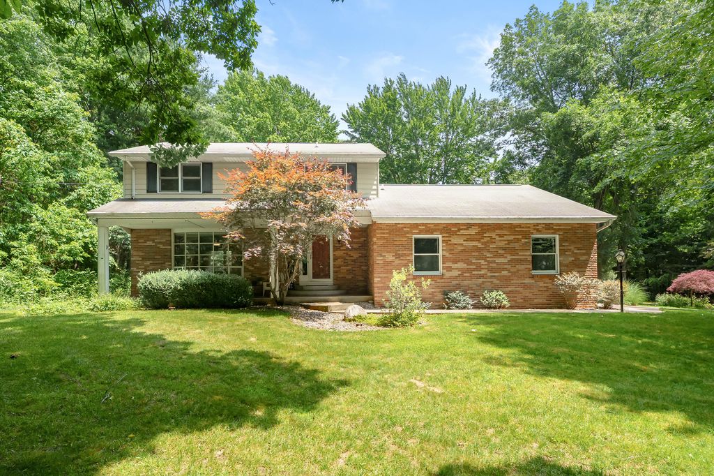2910 N 5th Street, Oshtemo Twp, MI 49009