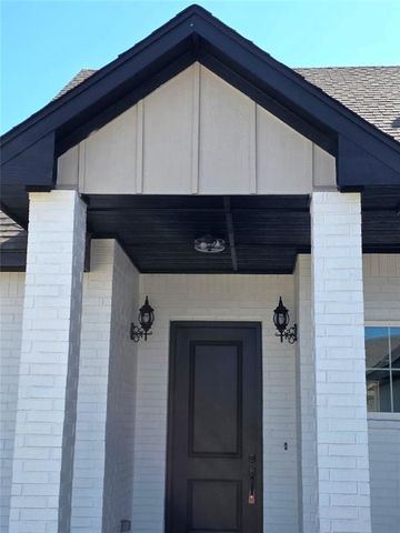 11604 NW 103rd Street, Yukon, OK 73099