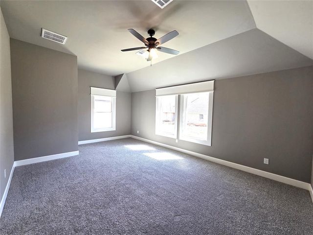 11604 NW 103rd Street, Yukon, OK 73099