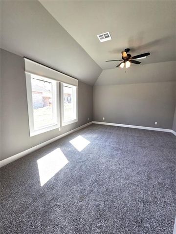 11604 NW 103rd Street, Yukon, OK 73099