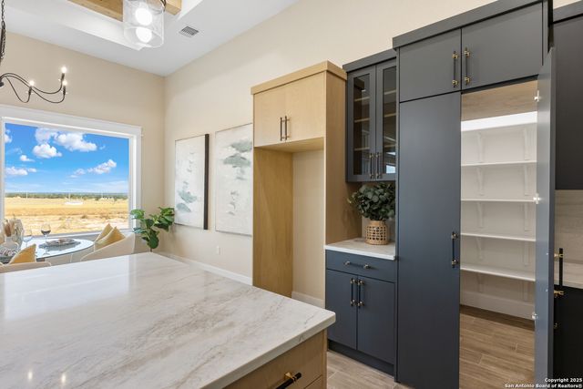 131 Sunset, La Vernia, TX 78121