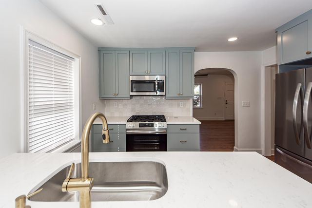 1221 Wimbee Drive, Charleston, SC 29407