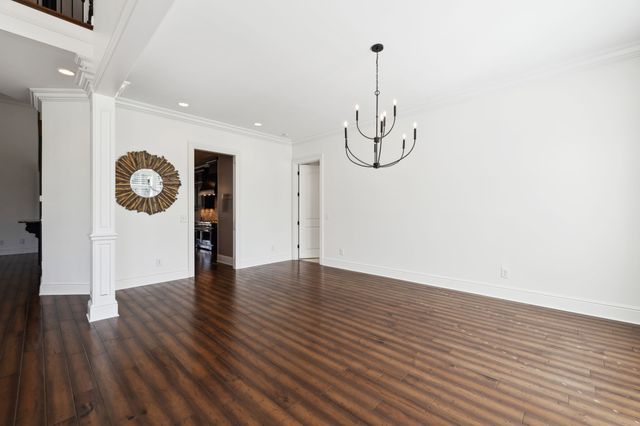 61 Harbor Cove Dr, Old Hickory, TN 37138