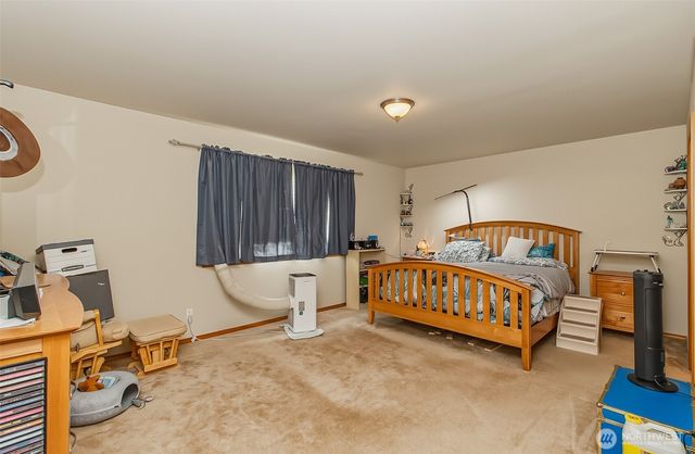 6822 38th Place NE, Marysville, WA 98270