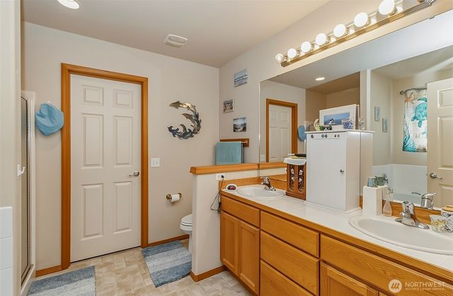 6822 38th Place NE, Marysville, WA 98270