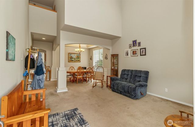 6822 38th Place NE, Marysville, WA 98270
