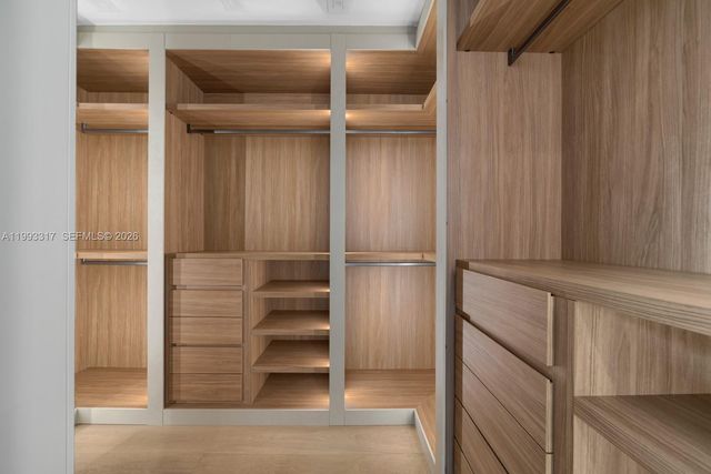 4095 Hardie Ave, Miami, FL 33133