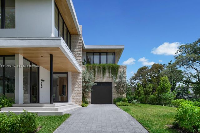 4095 Hardie Ave, Miami, FL 33133