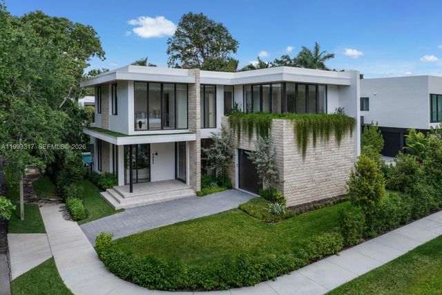 4095 Hardie Ave, Miami, FL 33133