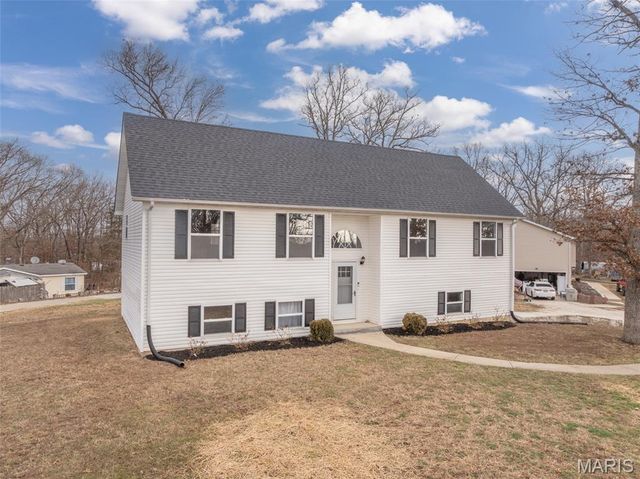 825 Highway WW, Foristell, MO 63348