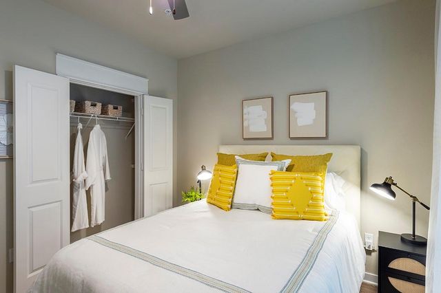 30020 Creekside Terrace Drive 8201, Spring, TX 77386