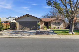 1316 Sharonwood Dr, Modesto, CA 95355