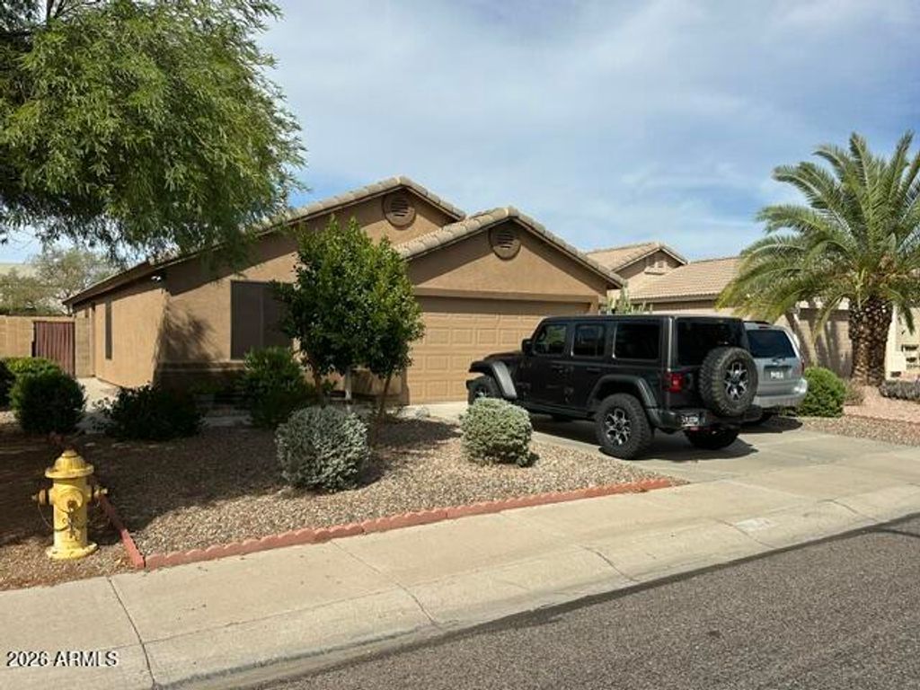 11334 W CAMPANA Drive, Surprise, AZ 85378 — exterior
