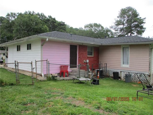 1340 Sagewood Circle, Stone Mountain, GA 30083