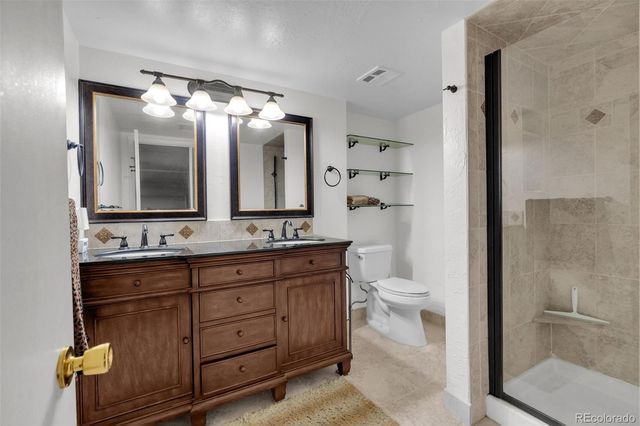 8057 Bannock Drive, Larkspur, CO 80118