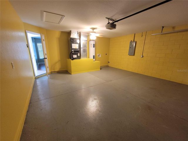 11908 SE 74TH TERRACE, Belleview, FL 34420