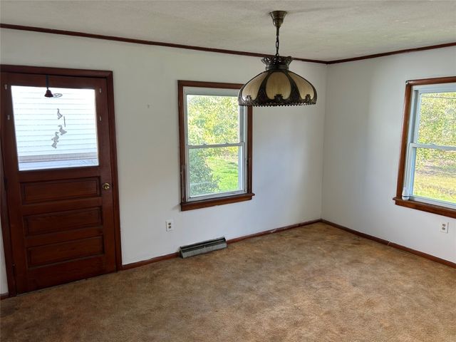 12674 ST HWY 98, Meadville, PA 16335