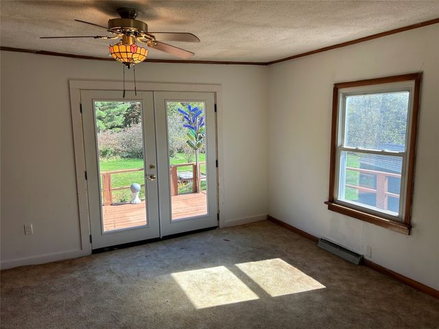 12674 ST HWY 98, Meadville, PA 16335