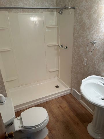 12674 ST HWY 98, Meadville, PA 16335