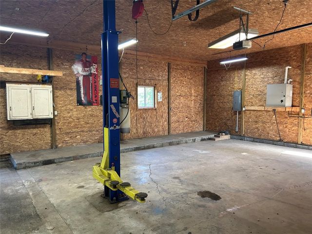 12674 ST HWY 98, Meadville, PA 16335