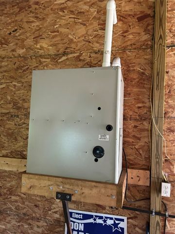 12674 ST HWY 98, Meadville, PA 16335