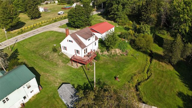 12674 ST HWY 98, Meadville, PA 16335