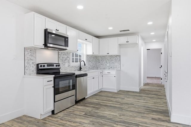 1802 N Webster, Midland, TX 79705