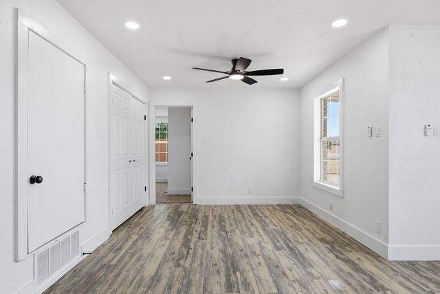 1802 N Webster, Midland, TX 79705