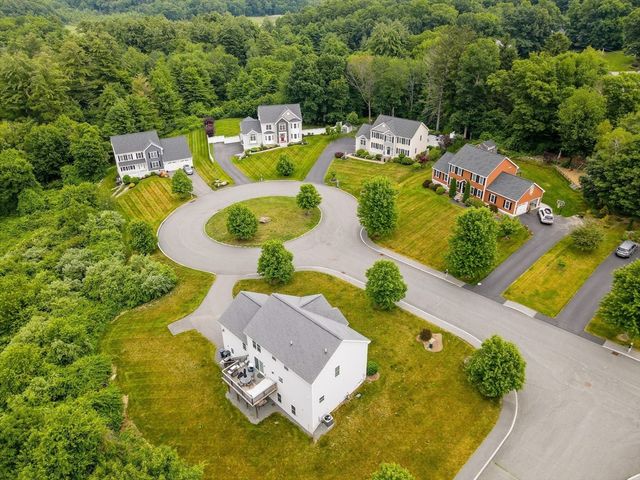 61 Saddle Rd, Dracut, MA 01826