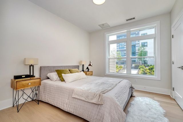 62 Foundry St 216, Wakefield, MA 01880