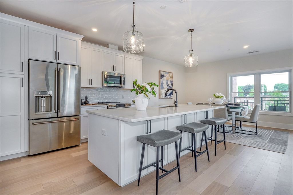 62 Foundry St 216, Wakefield, MA 01880