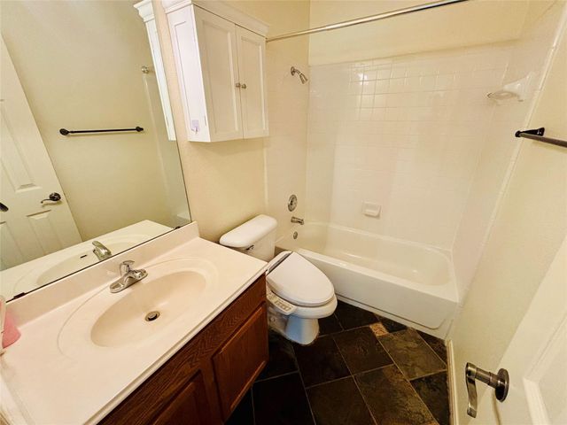 4430 Pasada LN, Round Rock, TX 78681