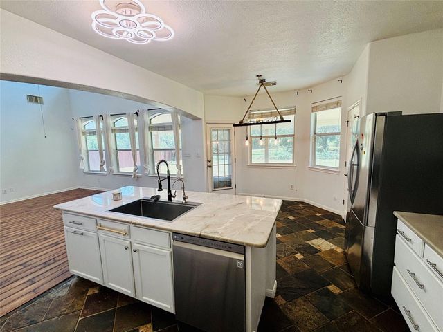4430 Pasada LN, Round Rock, TX 78681