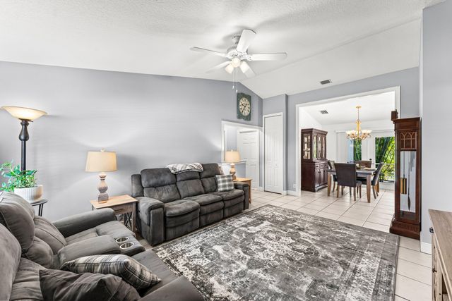 4646 Calamondin Boulevard, Loxahatchee, FL 33470