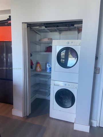 10 SW South River Dr 1608, Miami, FL 33130