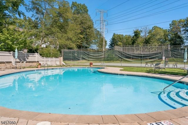 15 Heritage Dr A, Chatham Twp., NJ 07928