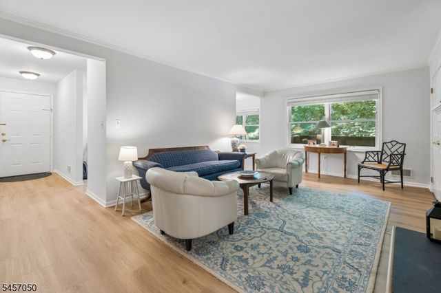 15 Heritage Dr A, Chatham Twp., NJ 07928