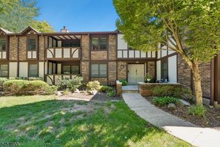 15 Heritage Dr A, Chatham Twp., NJ 07928