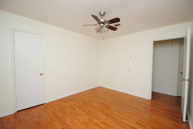 11511 Creekhurst Drive, Houston, TX 77099
