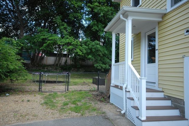 2 Sherman St, Maynard, MA 01754