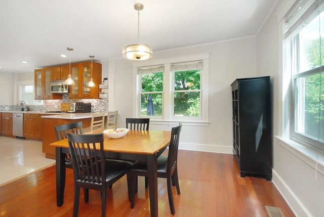 2 Sherman St, Maynard, MA 01754