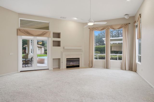 600 Atherton Ct, Modesto, CA 95356