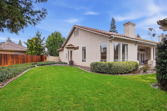 600 Atherton Ct, Modesto, CA 95356