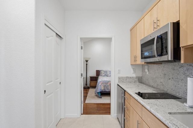 600 Atherton Ct, Modesto, CA 95356