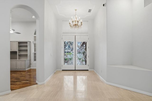 600 Atherton Ct, Modesto, CA 95356