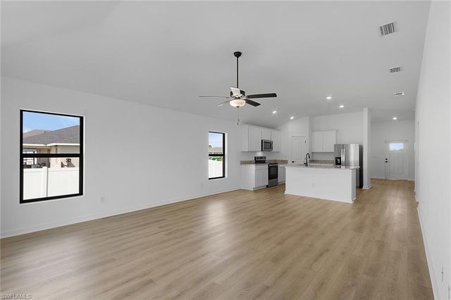 2408 NW 24th TER, Cape Coral, FL 33993