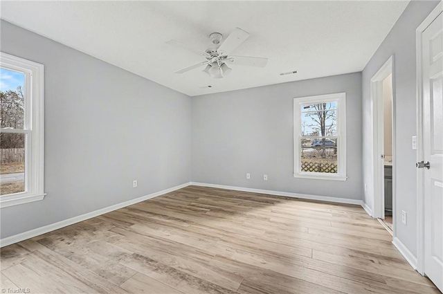 6812 Salem Quarter Road, Belews Creek, NC 27009